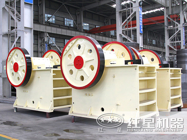 顎式破碎機(jī)生產(chǎn)車間 顎式破碎機(jī)生產(chǎn)車間